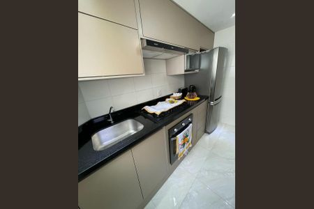 Apartamento para alugar com 47m², 2 quartos e 1 vaga Apartamento para alugar com 47m², 2 quartos e 1 vagaCozinha