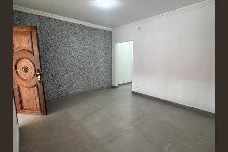 Sala  de casa para alugar com 2 quartos, 130m² em Parque Reboucas, São Paulo