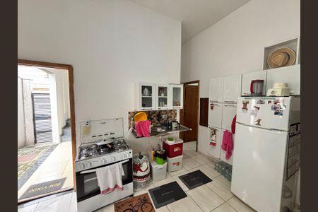 Apartamento à venda com 34m², 1 quarto e sem vagaSala/Cozinha