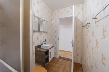 Casa para alugar com 196m², 3 quartos e 2 vagasBanheiro