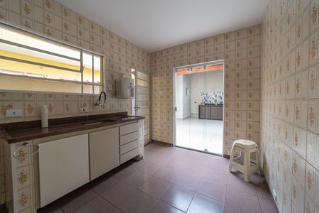Casa para alugar com 196m², 3 quartos e 2 vagasCozinha