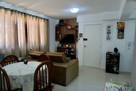 Sala de apartamento à venda com 3 quartos, 69m² em São Lucas, Belo Horizonte