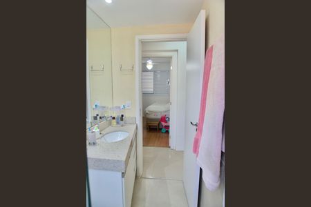 Apartamento à venda com 69m², 3 quartos e 2 vagasBanheiro Social