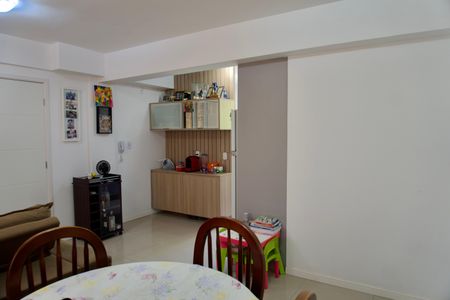 Apartamento à venda com 69m², 3 quartos e 2 vagasSala