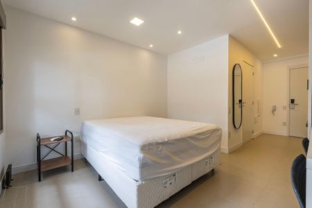 Studio à venda com 26m², 1 quarto e sem vaga Studio à venda com 26m², 1 quarto e sem vagaStudio
