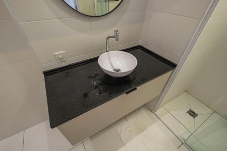 Studio à venda com 26m², 1 quarto e sem vaga Studio à venda com 26m², 1 quarto e sem vagaBanheiro