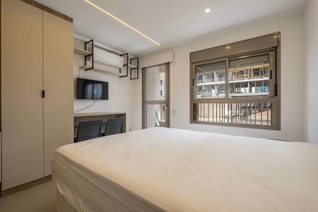 Studio à venda com 26m², 1 quarto e sem vaga Studio à venda com 26m², 1 quarto e sem vagaStudio