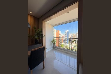 Apartamento para alugar com 57m², 1 quarto e 1 vagaVaranda