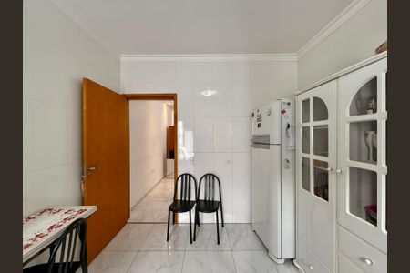 Casa para alugar com 294m², 3 quartos e 2 vagasCozinha