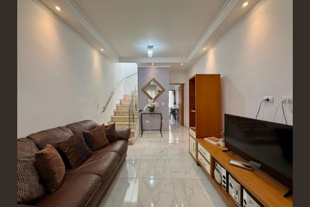 Sala de casa para alugar com 3 quartos, 294m² em Jardim Cidalia, São Paulo