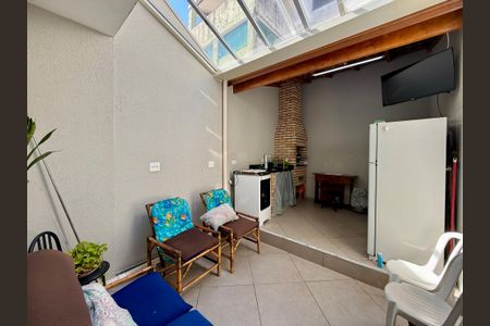 Casa para alugar com 294m², 3 quartos e 2 vagasQuintal 