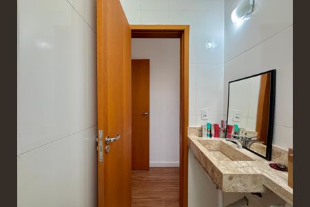 Casa para alugar com 294m², 3 quartos e 2 vagasBanheiro Suíte