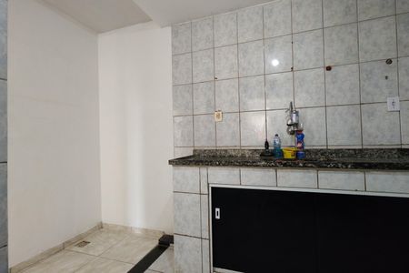 Casa de condomínio à venda com 100m², 3 quartos e sem vagaCozinha 