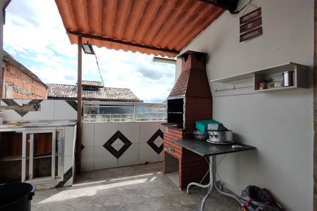 Casa de condomínio à venda com 100m², 3 quartos e sem vagaTerraço
