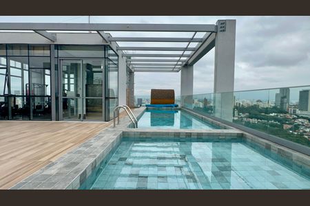 Studio para alugar com 31m², 1 quarto e sem vagaPiscina