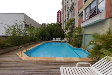 Apartamento para alugar com 50m², 1 quarto e 1 vaga Apartamento para alugar com 50m², 1 quarto e 1 vagaPiscina