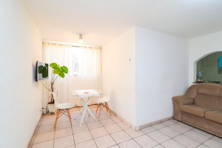 Apartamento à venda com 62m², 2 quartos e sem vagaSala