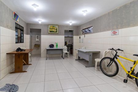 Apartamento à venda com 62m², 2 quartos e sem vagaÁrea comum - Salão de festas