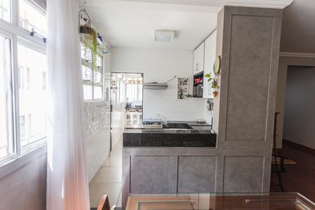 Apartamento à venda com 120m², 3 quartos e 2 vagasCozinha