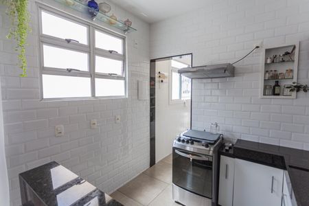 Apartamento à venda com 120m², 3 quartos e 2 vagasCozinha