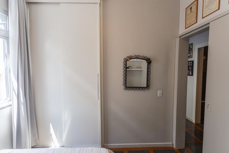 Apartamento à venda com 120m², 3 quartos e 2 vagasQuarto 2