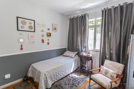 Apartamento à venda com 120m², 3 quartos e 2 vagasSuíte