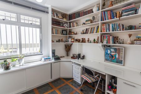 Apartamento à venda com 120m², 3 quartos e 2 vagasQuarto 3/Escritório