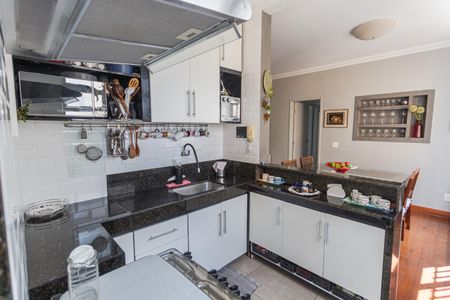 Apartamento à venda com 120m², 3 quartos e 2 vagasCozinha