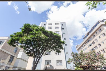 Apartamento à venda com 120m², 3 quartos e 2 vagasFachada