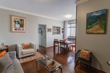 Sala 1 de apartamento à venda com 3 quartos, 120m² em Santo Antônio, Belo Horizonte