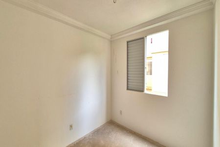 Quarto 2  de apartamento à venda com 3 quartos, 52m² em Vila Marieta, Campinas