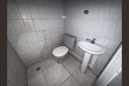 Casa à venda com 300m², 6 quartos e sem vagaBanheiro