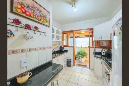 Apartamento para alugar com 78m², 2 quartos e 1 vaga Apartamento para alugar com 78m², 2 quartos e 1 vagaCozinha