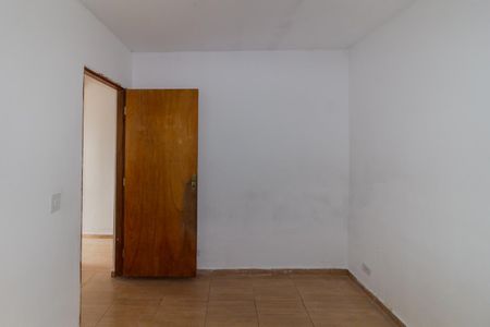 Quarto 2 de casa para alugar com 2 quartos, 80m² em Jardim Vila Formosa, São Paulo