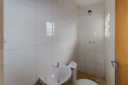 Casa para alugar com 80m², 2 quartos e 1 vagaBanheiro