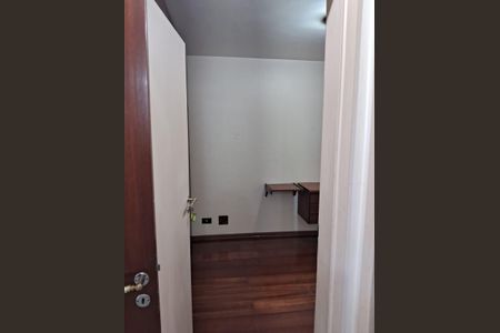 Quarto de apartamento para alugar com 2 quartos, 74m² em Jardim Industrial, São Paulo