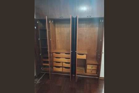 Apartamento para alugar com 74m², 2 quartos e 1 vagaQuarto