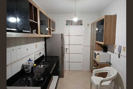 Cozinha de apartamento para alugar com 3 quartos, 112m² em Costa Azul, Salvador