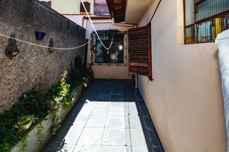 Casa à venda com 251m², 4 quartos e 2 vagasQuintal 
