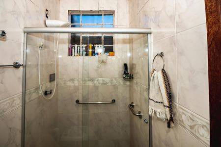 Casa à venda com 251m², 4 quartos e 2 vagasBanheiro do Quarto 3