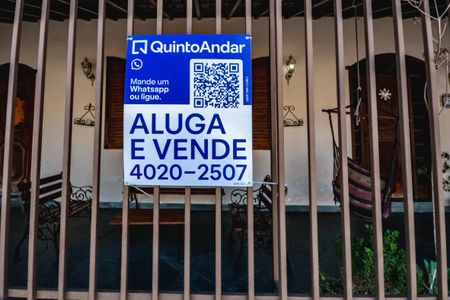 Casa à venda com 251m², 4 quartos e 2 vagasPlaca Instalada - 16/04/26 - GIYK - 132