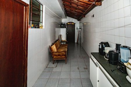 Casa à venda com 251m², 4 quartos e 2 vagasÁrea de Serviço