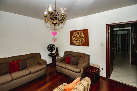 Sala de casa à venda com 4 quartos, 251m² em Alípio de Melo, Belo Horizonte