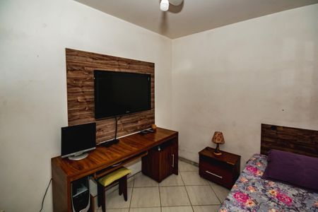 Casa à venda com 251m², 4 quartos e 2 vagasQuarto 2