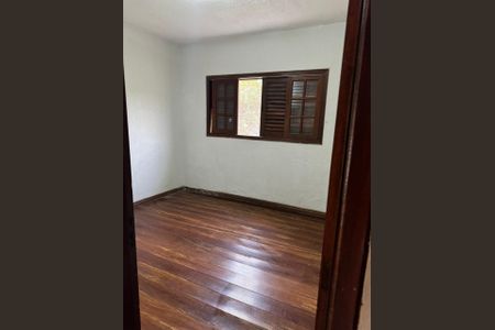 Casa para alugar com 3 quartos, 120m² em Vila Brasilina, São Paulo