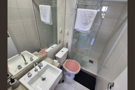 Apartamento à venda com 62m², 2 quartos e 1 vagaBanheiro social
