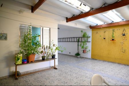 Casa à venda com 170m², 2 quartos e 6 vagasÁrea de Serviço