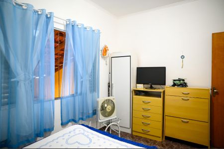 Casa à venda com 170m², 2 quartos e 6 vagasQuarto 2