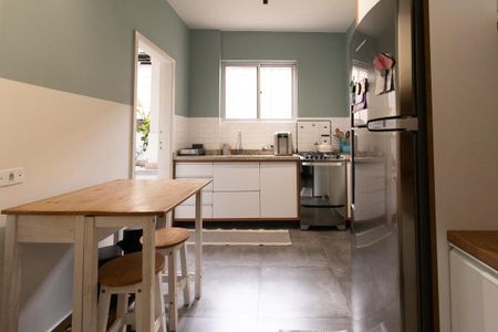 Apartamento para alugar com 94m², 3 quartos e sem vagaCozinha - Armários