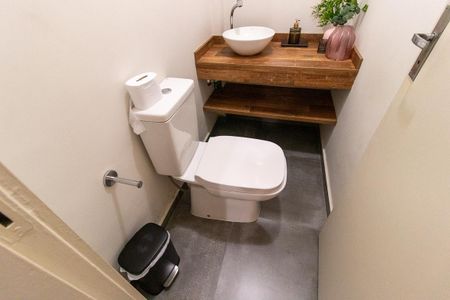 Apartamento para alugar com 94m², 3 quartos e sem vagaLavabo